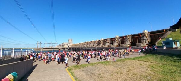Yacyretá ofrece diversos circuitos turísticos para esta Semana Santa - Revista PLUS