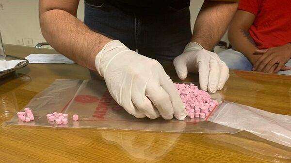 Policía brasileña detiene en Río a paraguayo con 275.000 pastillas de éxtasis