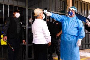 La pandemia sacó a la luz las discriminaciones a los adultos mayores, señala estudio - ADN Digital