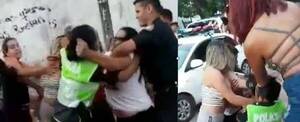 [VIDEO] Una turba de enervadas doñas ataca a policías en Fernando de la Mora