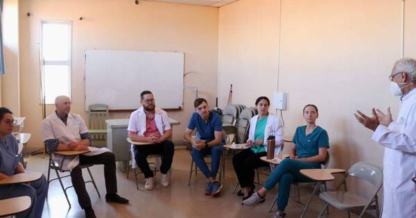 La Nación / Estudiantes y docentes de EE.UU realizan pasantía en Medicina de la UNA