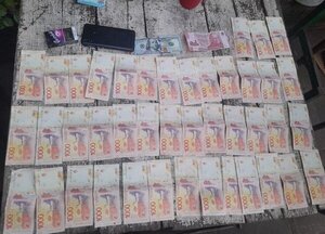 Detienen a una mujer e incautan dinero en efectivo en Encarnación