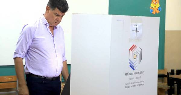 La Nación / “Sin chances reales para el 30 de abril”
