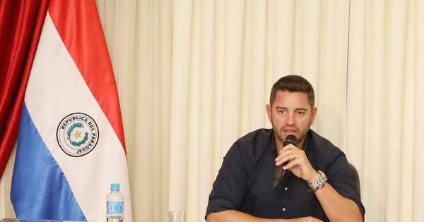 La Nación / “A la Concertación y a Efraín no les interesa el Paraguay”