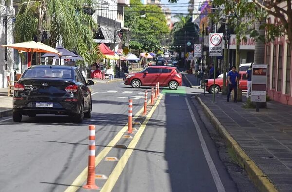 Bicisenda: ante reclamo de comerciantes, municipalidad propone dársenas en Palma - Nacionales - ABC Color