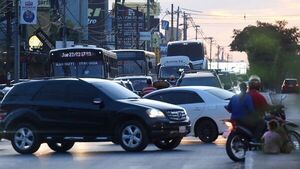 Para agilizar tránsito, se eliminarán más giros a la izquierda en Asunción