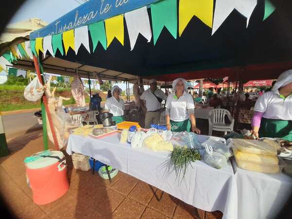 Feria Agropecuaria y Artesanías en Cambyretá