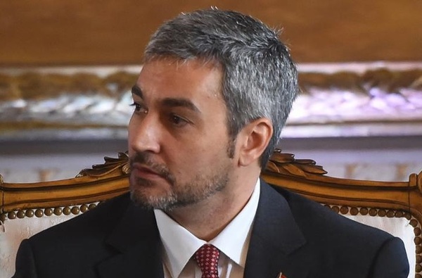 'Mario Abdo íntimamente quiere que pierda el Partido Colorado', afirma Harms