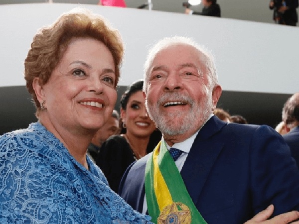 La ex presidenta de Brasil asumió como titular del banco BRICS - La Tribuna