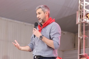 “Mario Abdo íntimamente quiere que pierda el Partido Colorado”, afirma Harms