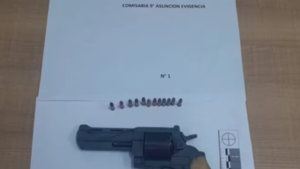 Barras bravas balean a caballo de la montada