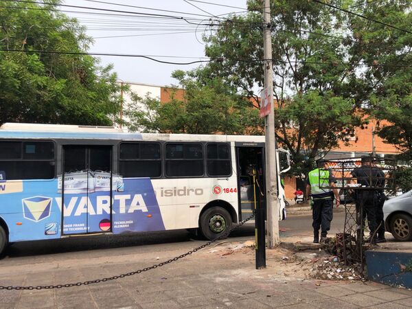 Motociclista muere en terrible accidente de tránsito - C9N