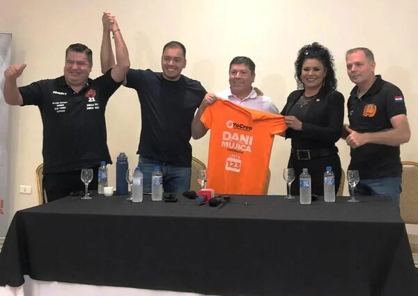 Alfonzo declina candidatura y anuncia apoyo a Mujica en Alto Paraná - ABC en el Este - ABC Color