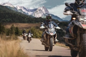 Un paseo para aventureros por los Alpes de la mano de BMW Motorrad | Empresas | 5Días