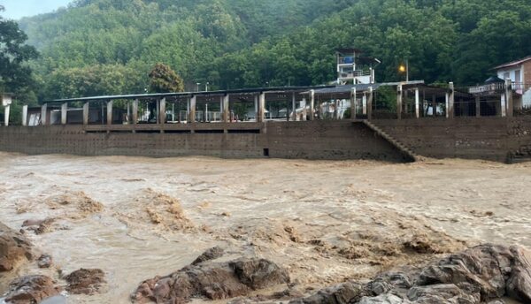 Ecuador: al menos 46.000 personas fueron afectadas por las fuertes lluvias