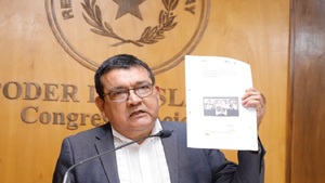 Senador muestra pruebas sobre supuestos aprietes y recaudación en el JEM - Noticias Paraguay