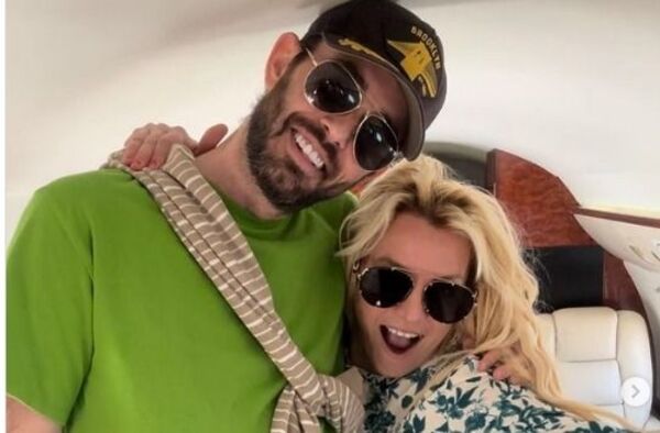 Britney Spears fue vista en Puerto Rico de vacaciones con un hombre diferente a su esposo