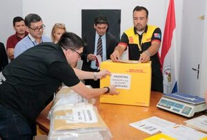 Inician envío de materiales electorales al exterior para elecciones generales