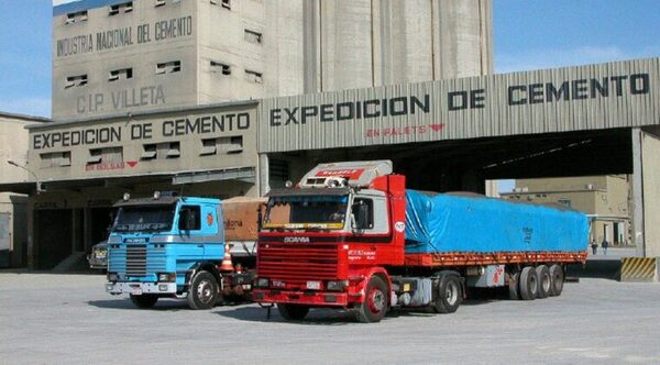 Pillan “tranfugueada” en la INC y fiscalía allana sede de Villeta