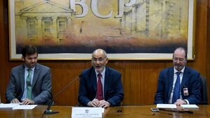 FMI, conforme con políticas macro y aboga por reformas