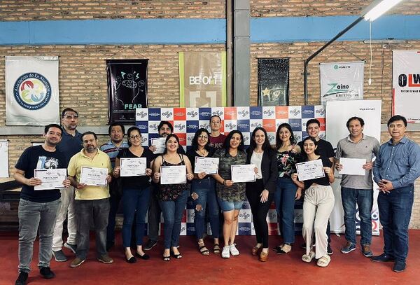 AIGP realizó la clausura del curso de costos y presupuesto | Lambaré Informativo