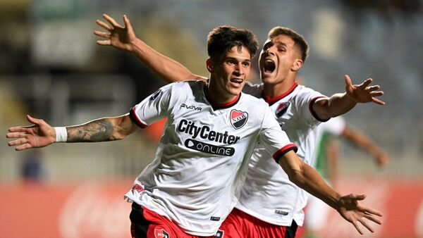 Newell's vence al Audax en el último minuto