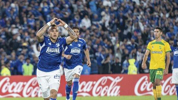 Millonarios golea a Defensa y Justicia
