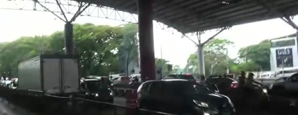 CDE: Amena y colorida bienvenida a visitantes - SNT