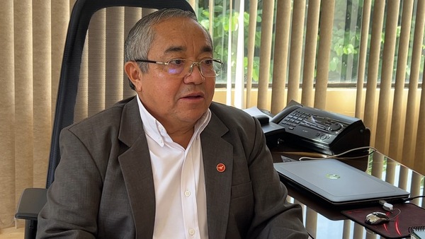 Presidente del Cones plantea revisión de carreras de Medicina ante masivo aplazo en Brasil