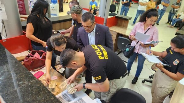 Diario HOY | "Facilitaban" documentos para renovar licencias: allanan municipio de San Lorenzo