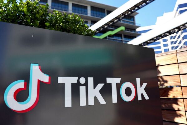 El Reino Unido multa a TikTok con más de 14 millones de euros por infracción de datos - Revista PLUS
