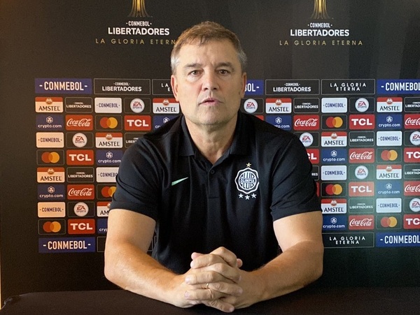 Diego Aguirre sobre el encuentro ante Melgar: 'Venimos a hacer nuestro partido para sacar un buen resultado'