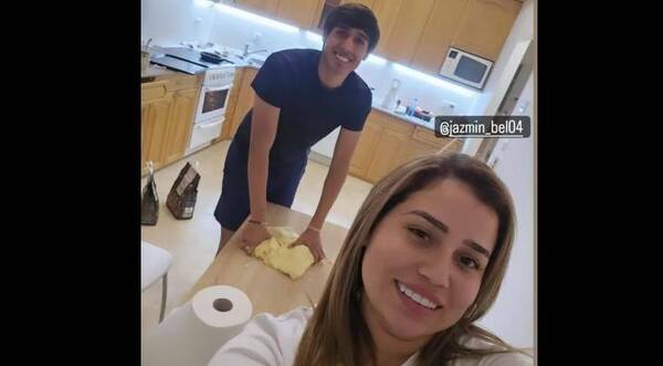 ¡No importa el lugar... "Pulpito" no se perdió la preparación de chipa en Rusia!