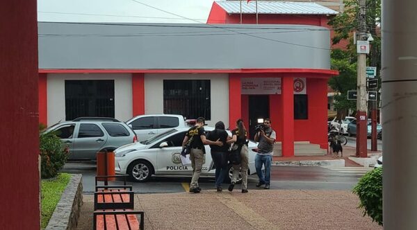 Una detenida tras allanamiento en la Municipalidad de San Lorenzo por ‘caja paralela’