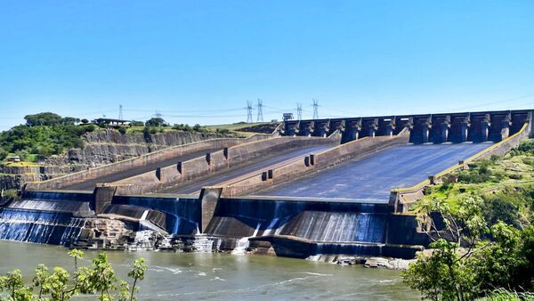 Sin confirmar reducción, Gobierno de Lula empieza a armar propuestas de tarifa de Itaipú