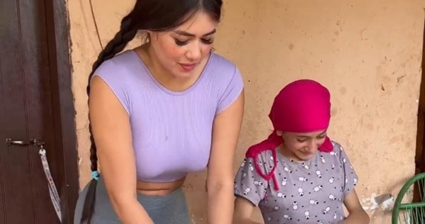 ¡Chúlina! Laurys Dyva preparó chipas con Mía Méreles