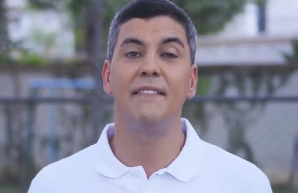 El “maquillaje” de Santi es sensación en redes
