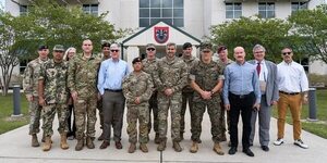 Abdo visitó el U.S. Southern Command  - Política - ABC Color