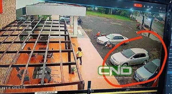 Olvidaron a su hijita de 4 años en un supermercado