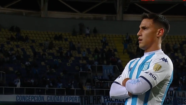Extraordinario gol de Matías Rojas