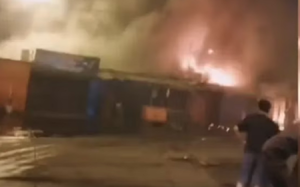 Controlan incendio de gran magnitud en el Mercado 4 - Noticiero Paraguay