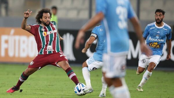 Fluminense vence al Sporting Cristal en Lima