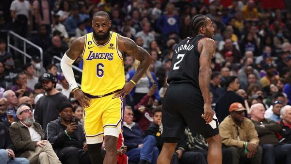 Los Clippers complican a Lakers