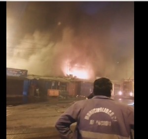 Otro incendio en el Mercado 4 | 1000 Noticias