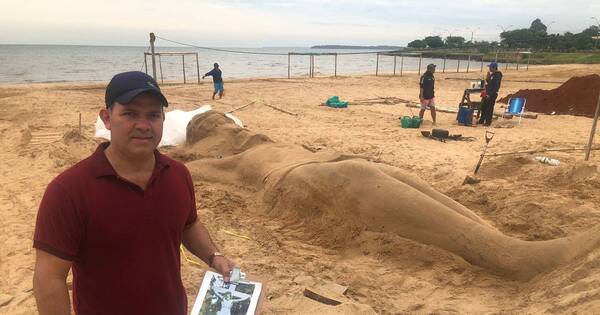 La Nación / Arte en arena: magnífica escultura de Jesús crucificado elaboran en Carmen del Paraná