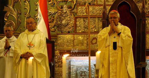 La Nación / En misa crismal piden a sacerdotes escuchar el clamor de los más necesitados