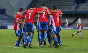 Versus / Paraguay, por un triunfo que lo lleve al hexagonal final