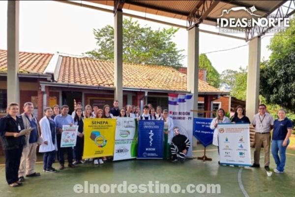 Charla Educativa acerca de la importancia de eliminar criaderos de mosquitos realizada por alumnos de Universidad Sudamericana