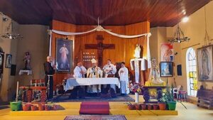 Cardenal Martínez ofició una misa en la cárcel de Tacumbú - Nacionales - ABC Color