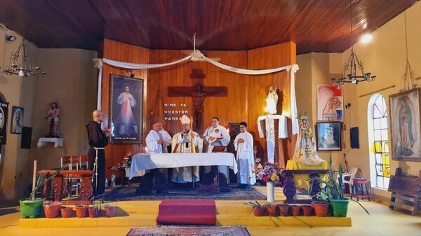 Cardenal Martínez ofició una misa en la cárcel de Tacumbú - Nacionales - ABC Color